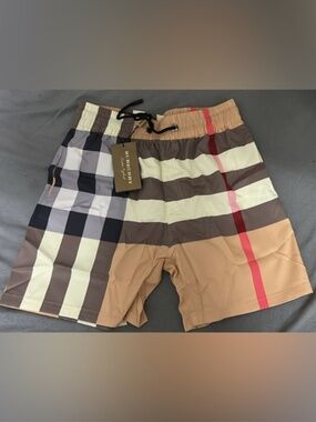 Burberry short